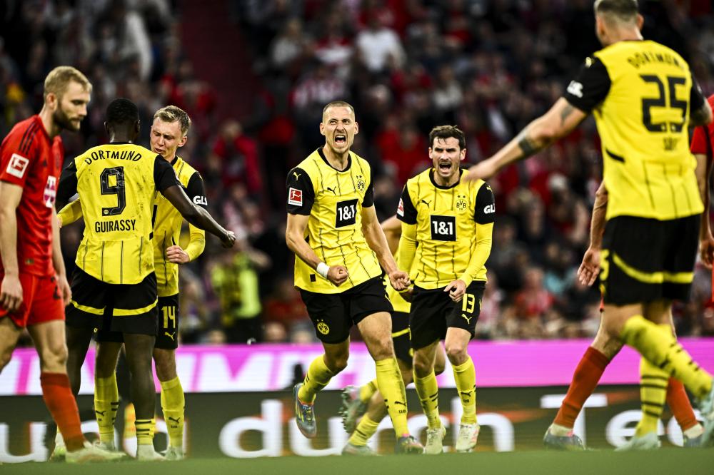 不屈不撓的 不屈不撓的