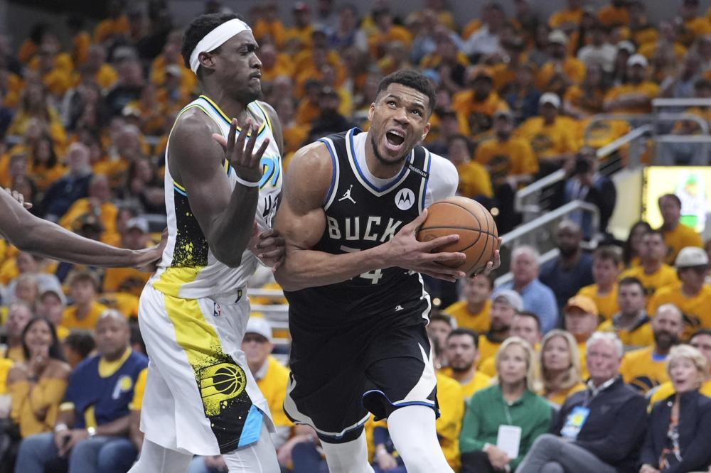 更彰顯了堅 更彰顯了堅